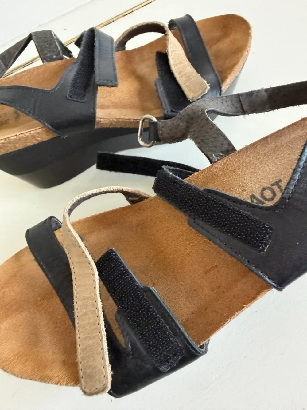 Naot Pixie Black Beige Leather Comfort Wedge Sandals EU 36